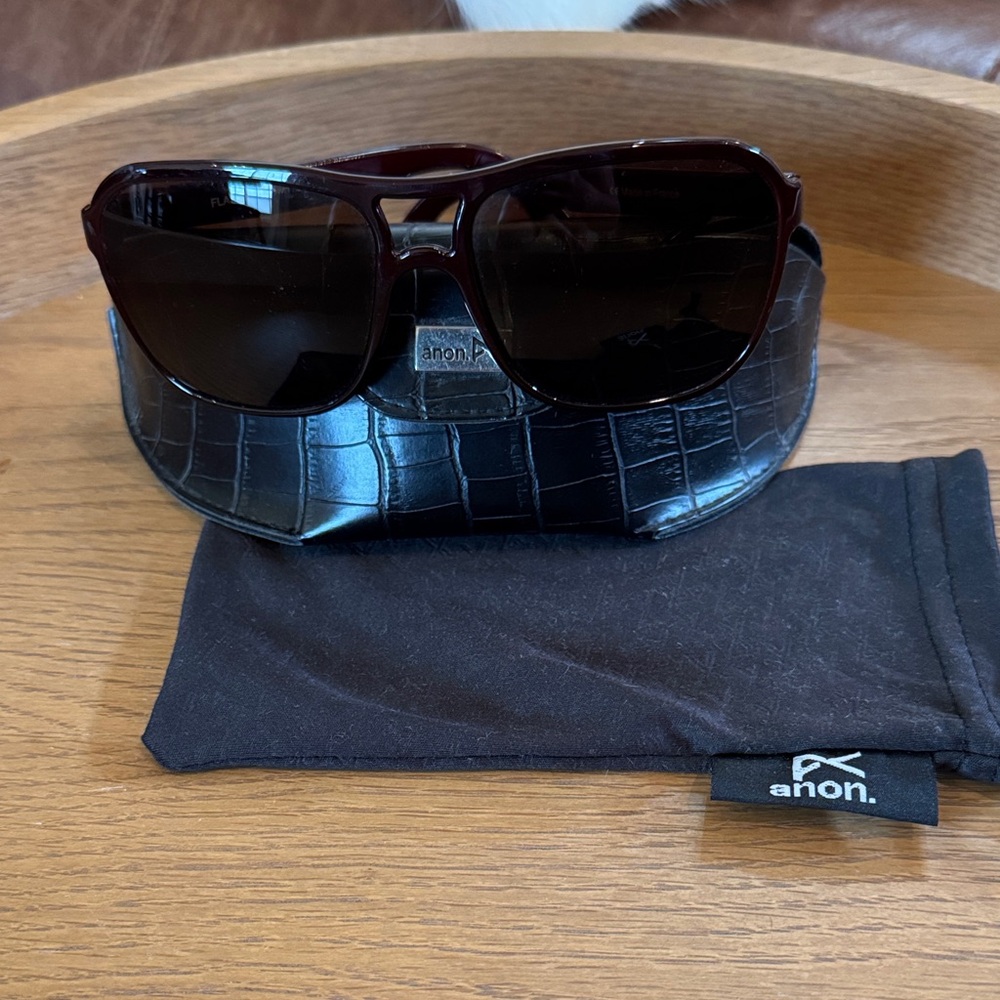 Anon Dark Brown Sunglasses